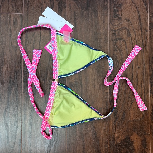 NWT Lilly Pulitzer Bikini Top - Picture 2 of 3